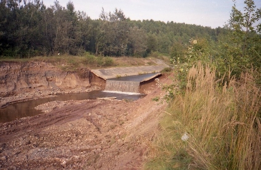 Pritok_Ejpovicky_lom_2002.jpg